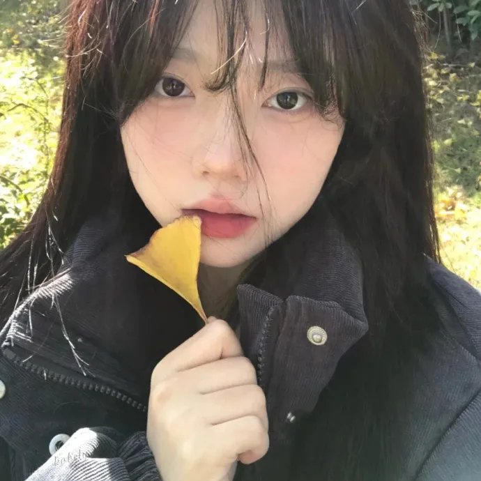 我曾是罗丽娜·波比特